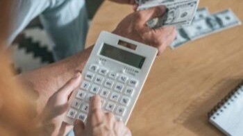 Ano novo e por que as velhas resoluções financeiras não se cumprem